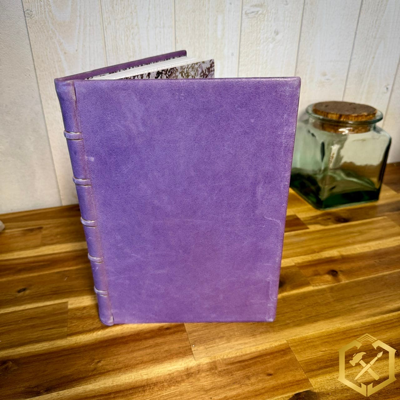 Carnet relié en cuir rose - Image 1